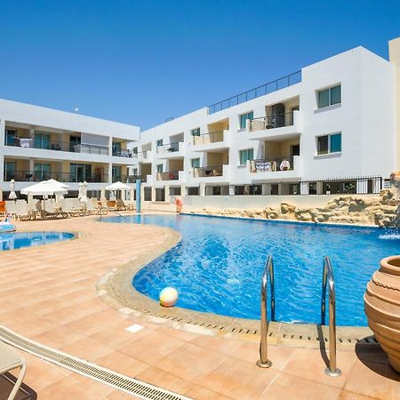 Seabreeze Apartment 200M Away From The Sea พาราลิมนี ภายนอก รูปภาพ